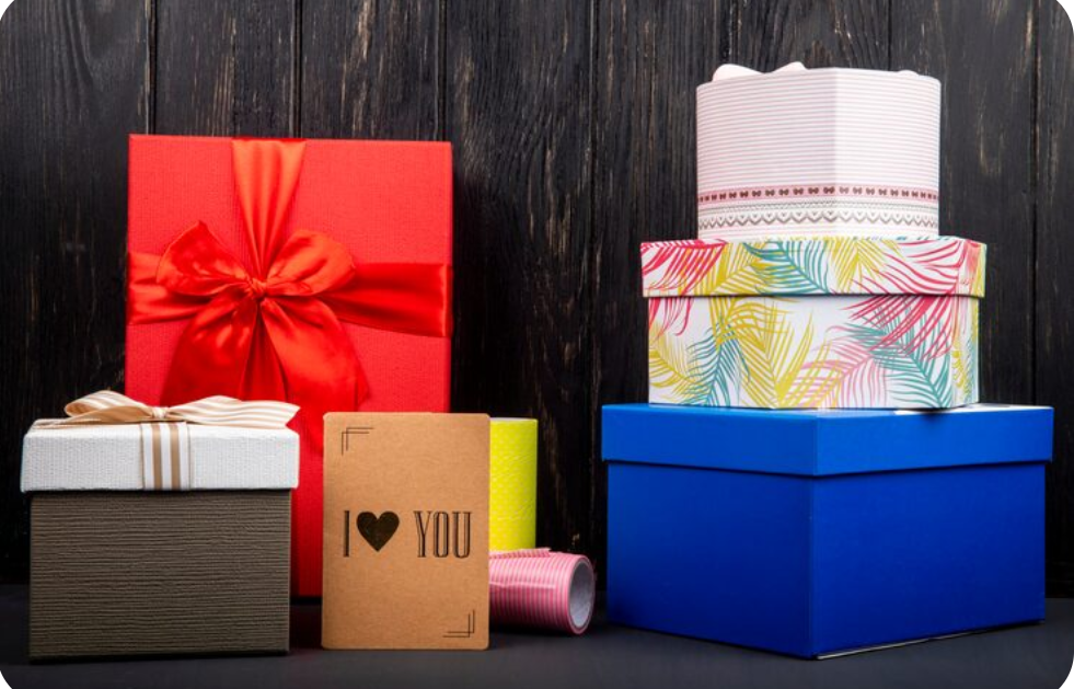 apparel gift boxes